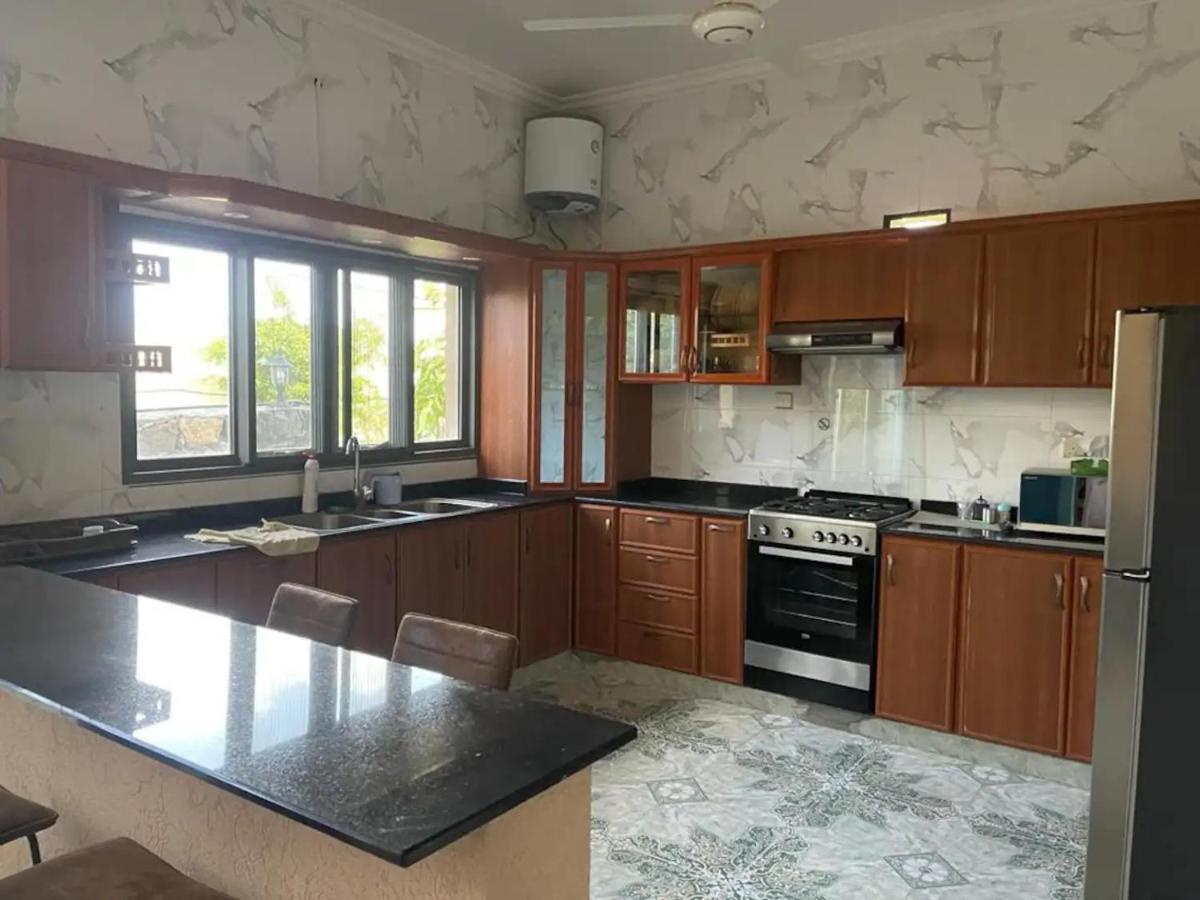 Rose Guesthouse Al 'Aqar 외부 사진